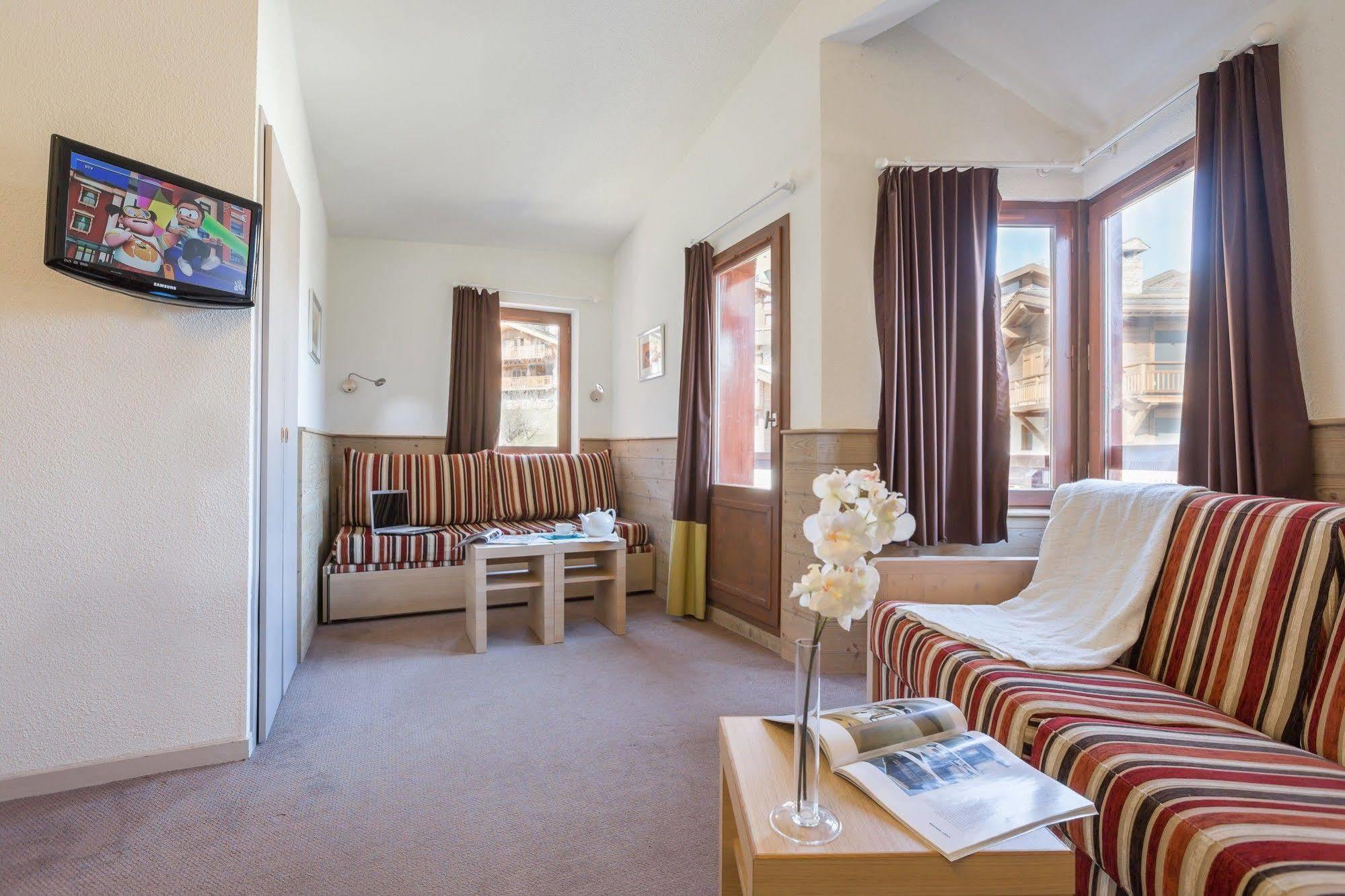 Residence Pierre & Vacances Le Britania La Tania Ngoại thất bức ảnh